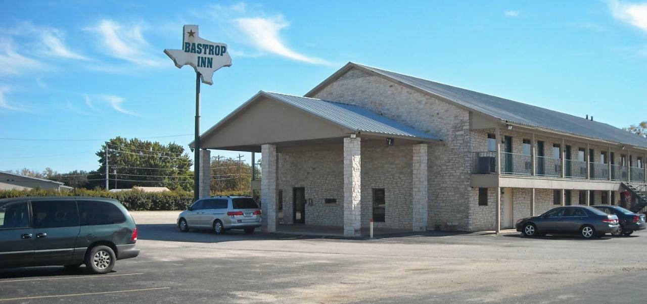 Bastrop Inn מראה חיצוני תמונה